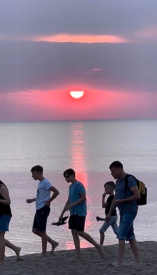 SURF HOUSE DREAMERS COAST