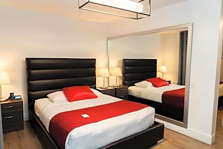 Deluxe Family Room