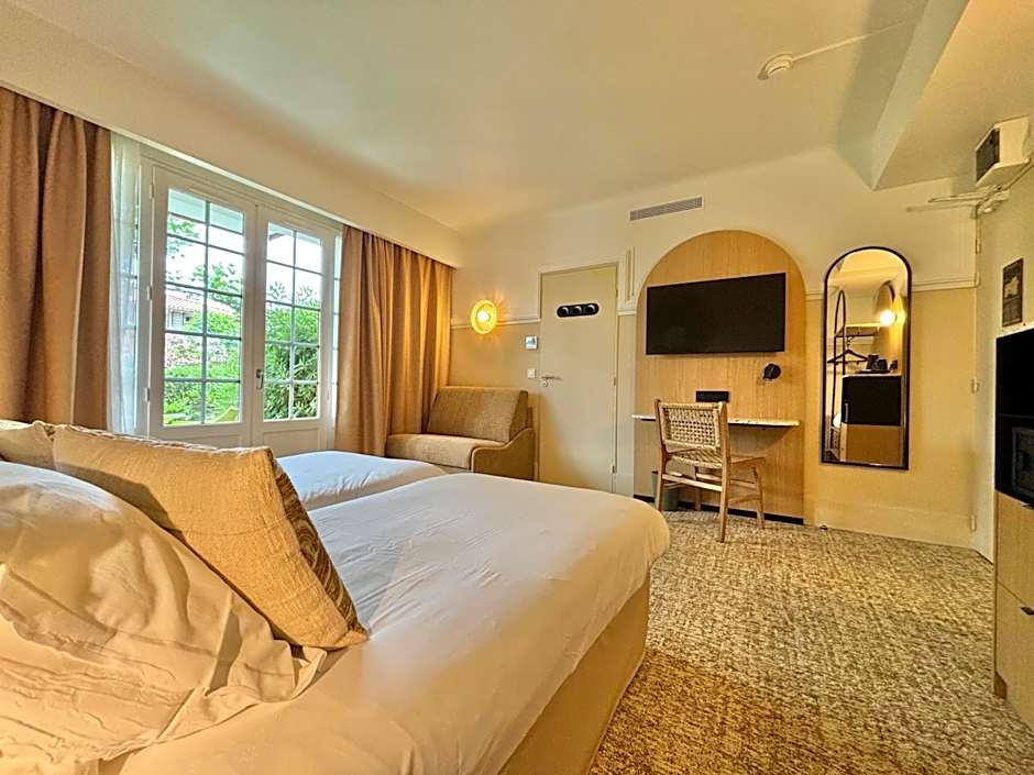 Hôtel & Résidence Vacances Bleues Orhoïtza