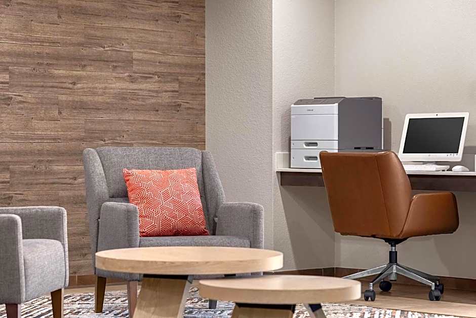 Candlewood Suites Alexandria By IHG