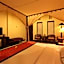 Super OYO Townhouse Oak Maxi Hotel Legian