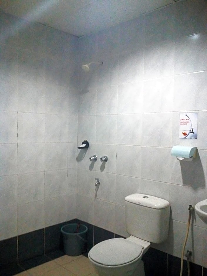 Century Hotel Inanam