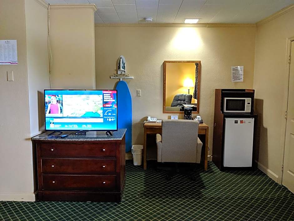 Cheerio Inn - Glennville