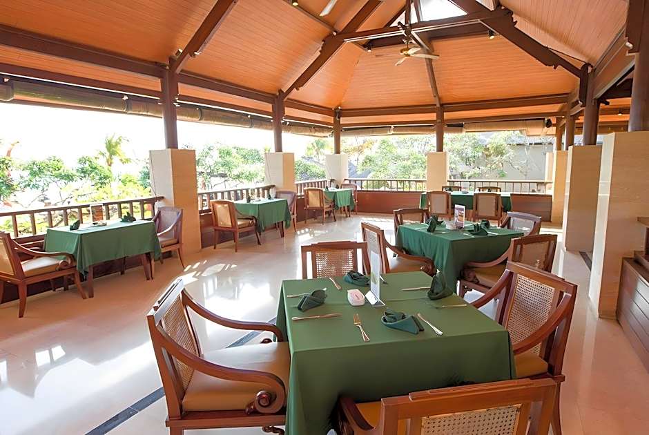 Grand Balisani Suites Hotel