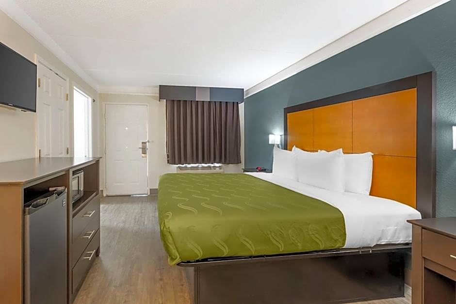 Quality Inn & Suites North Charleston - Ashley Phosphate