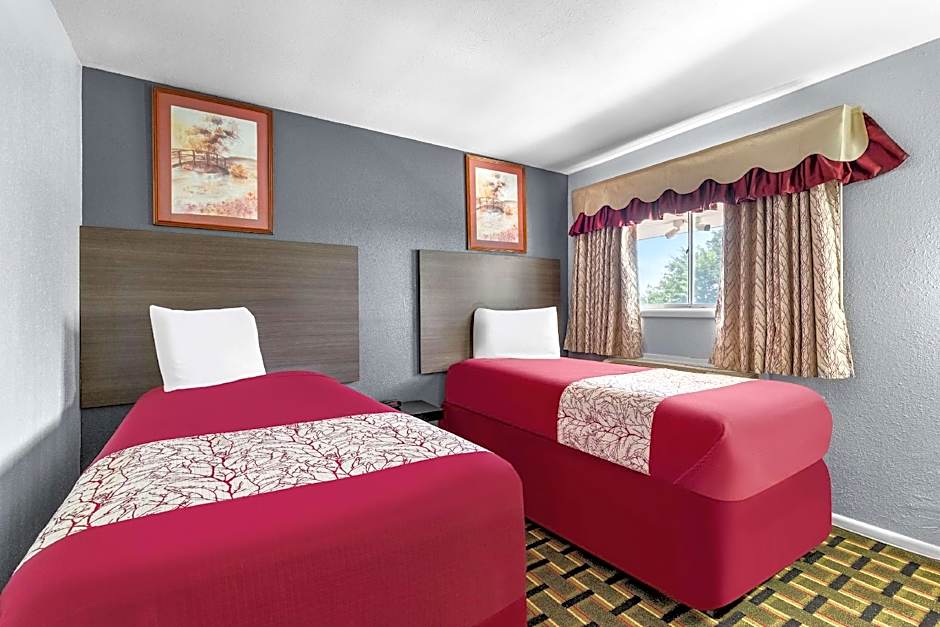 Photo 1 of 4 of 1 Double Bed