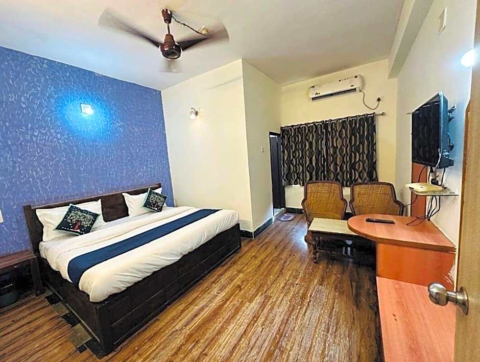 Hotel SSR Palace Mount Abu