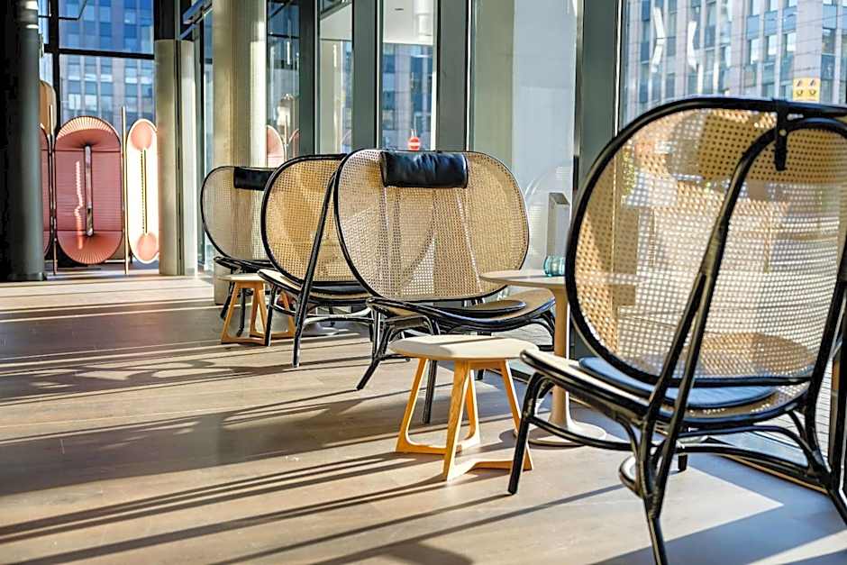 Motel One Düsseldorf-Hauptbahnhof