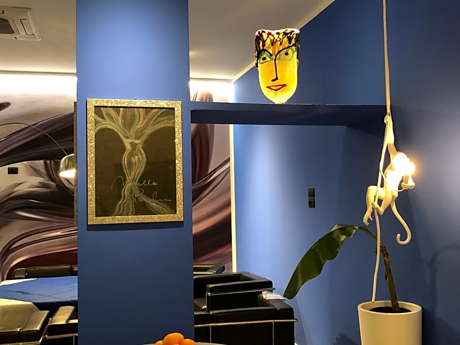 Blue Shades Hotel