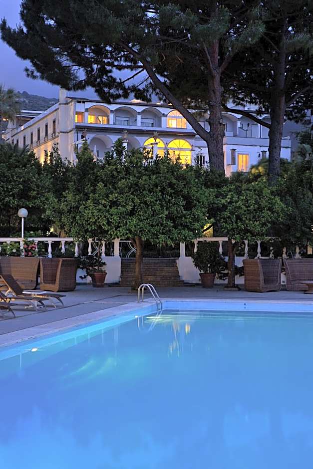 Grand Hotel Cocumella