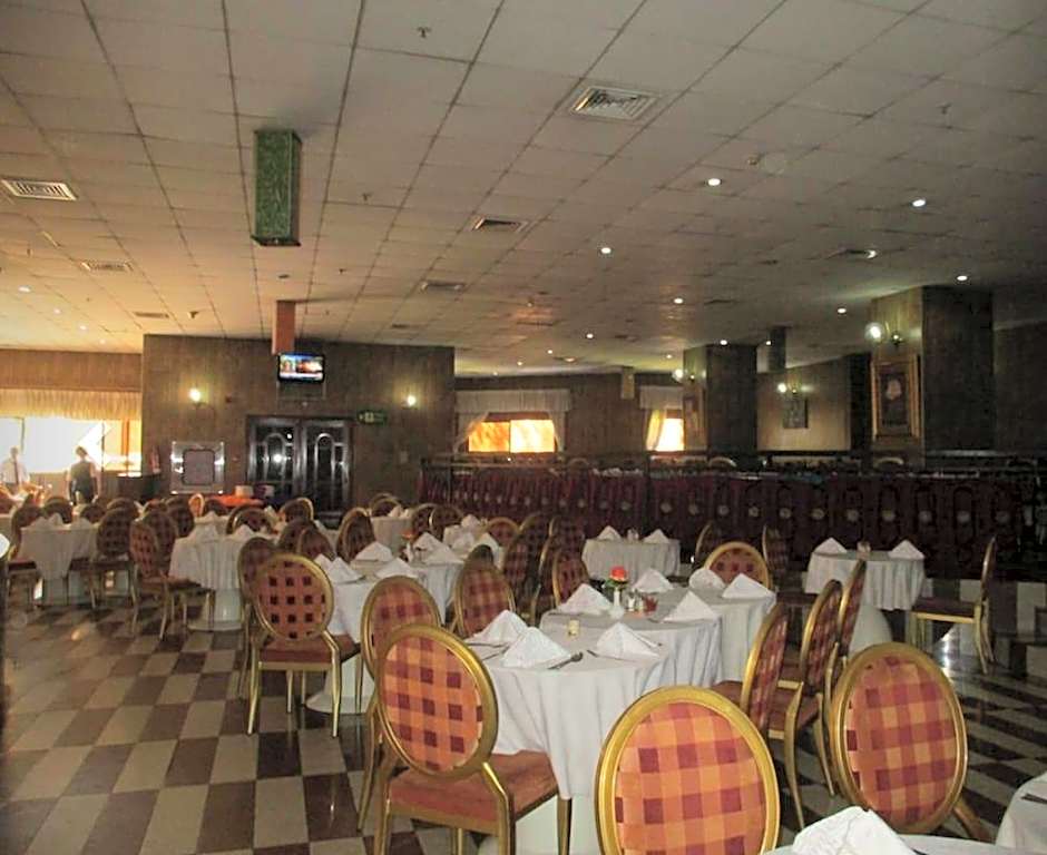 Imperial Royale Hotel