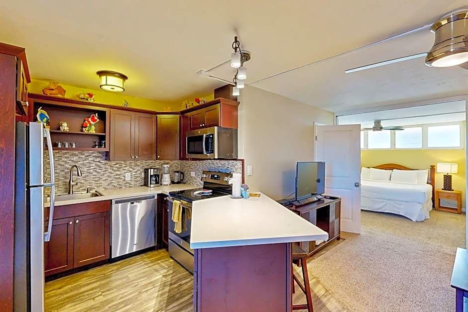 Hale Ono Loa Condo
