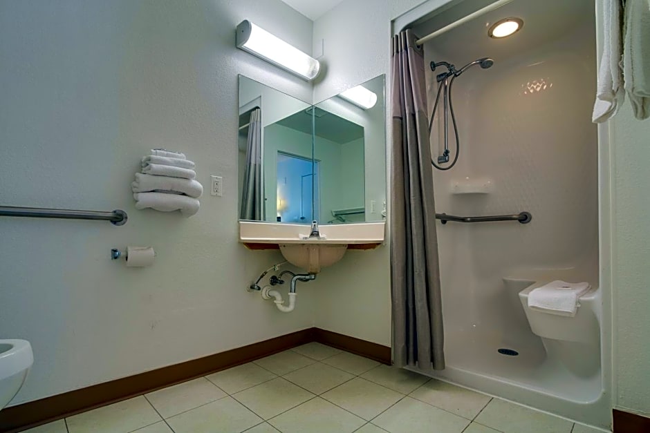 Motel 6-Kissimmee, FL - Orlando