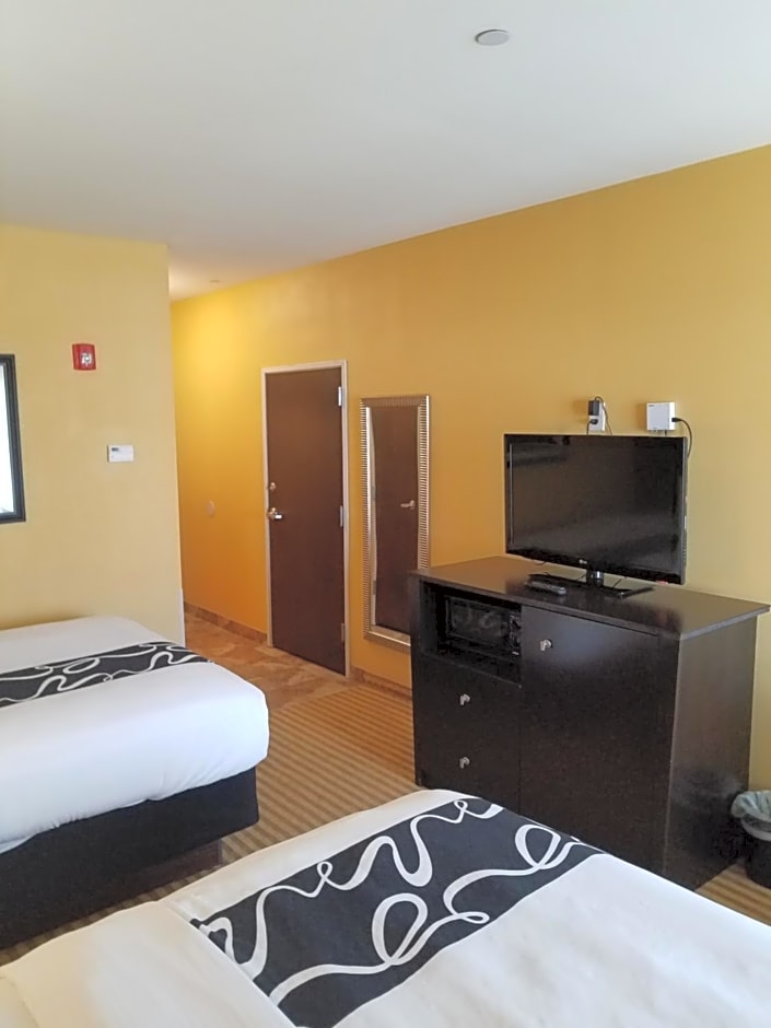 La Quinta Inn & Suites by Wyndham Union City