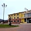 Garden Hotel