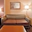 Holiday Inn Express Hotel & Suites Suffolk By IHG