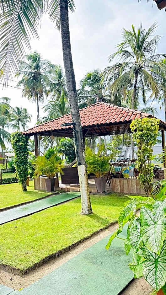 Parque dos Coqueiros- Bangalos e Suites