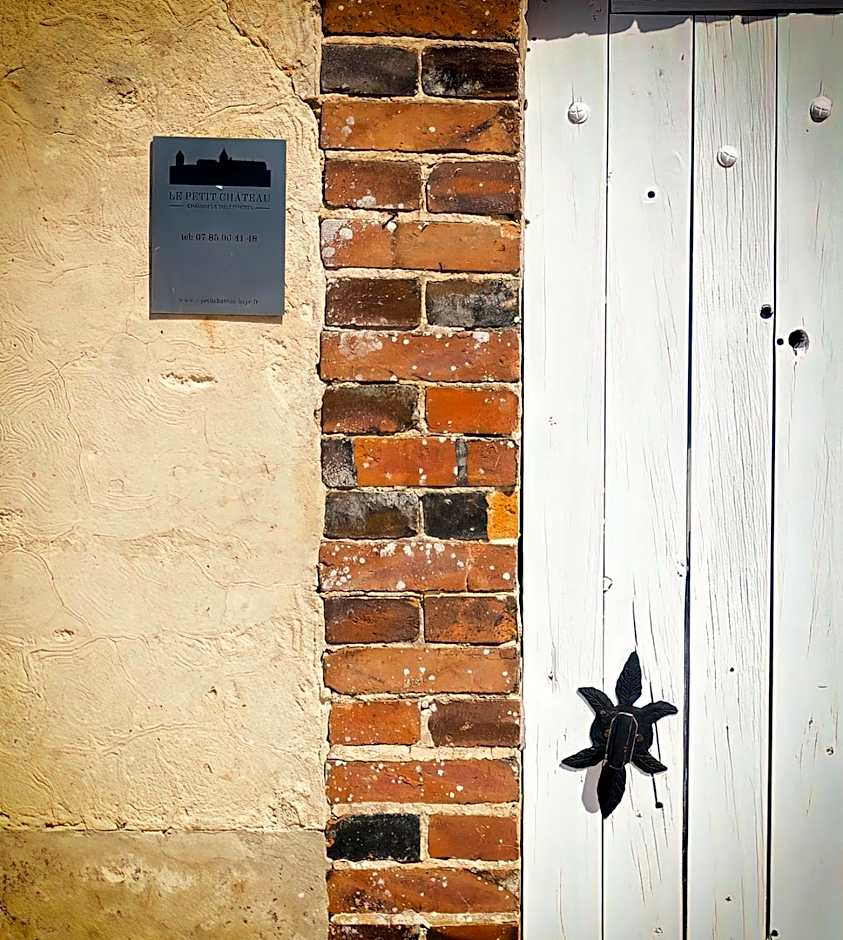 Le Petit Château