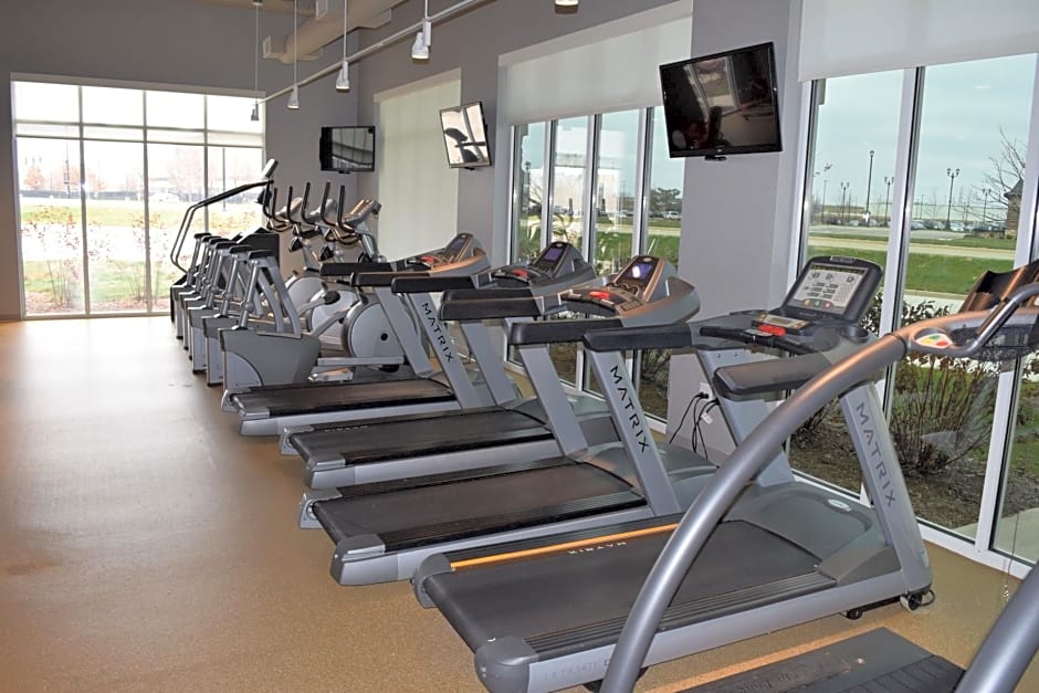 Holiday Inn and Suites East Peoria By IHG