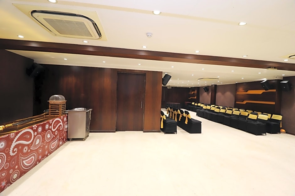 HOTEL RAJHANS REGENT, BHOPAL