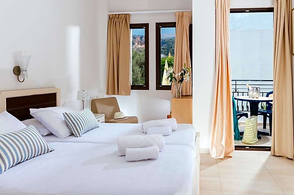 Paradise Hotel-Apartments