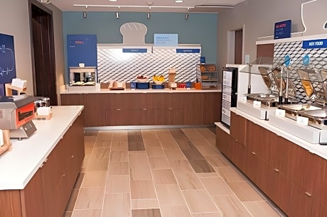 Holiday Inn Express & Suites Birmingham North - Fultondale By IHG