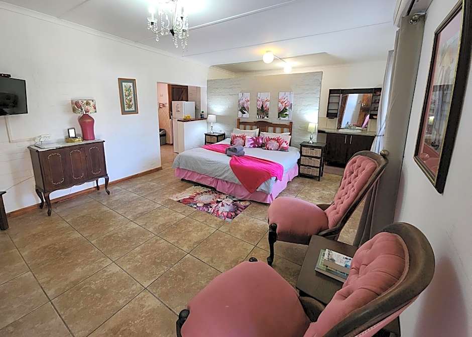 Homestead Bed and Breakfast - Travel Addo Group
