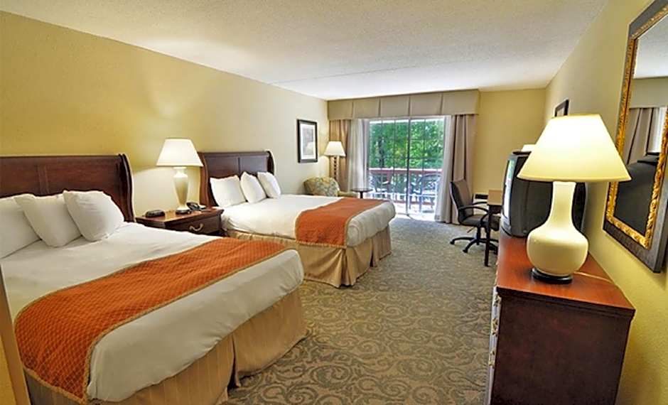 Sturbridge Host Hotel And Conference Center