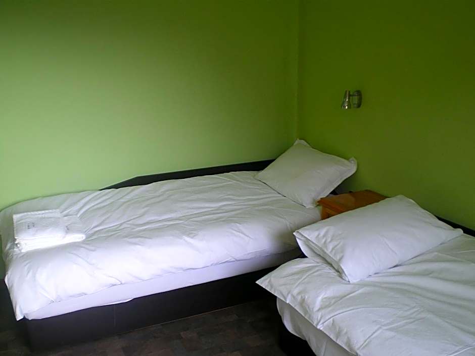 Семеен хотел Балканъ-Априлци