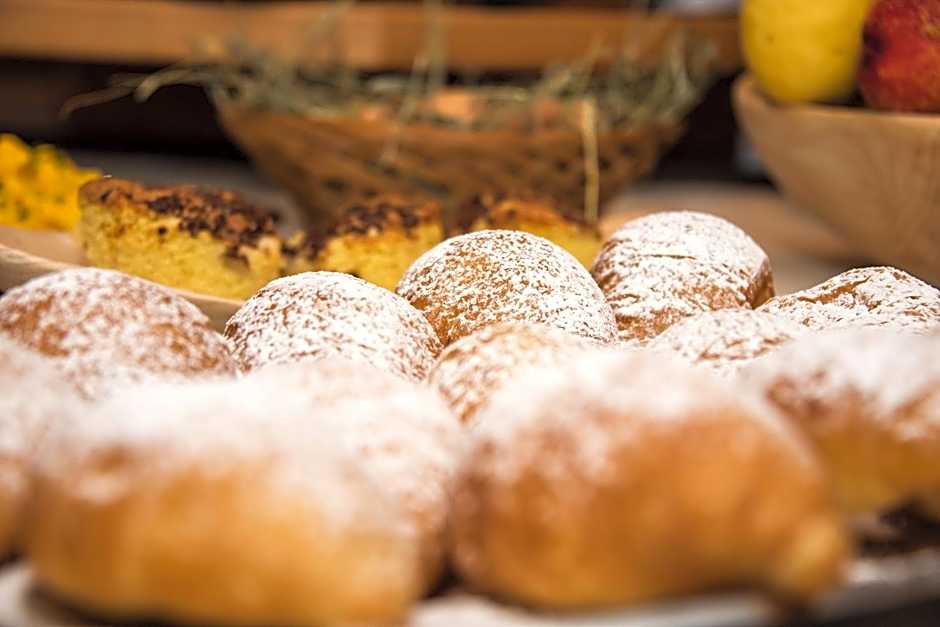 Vitaurina Royal Hotel