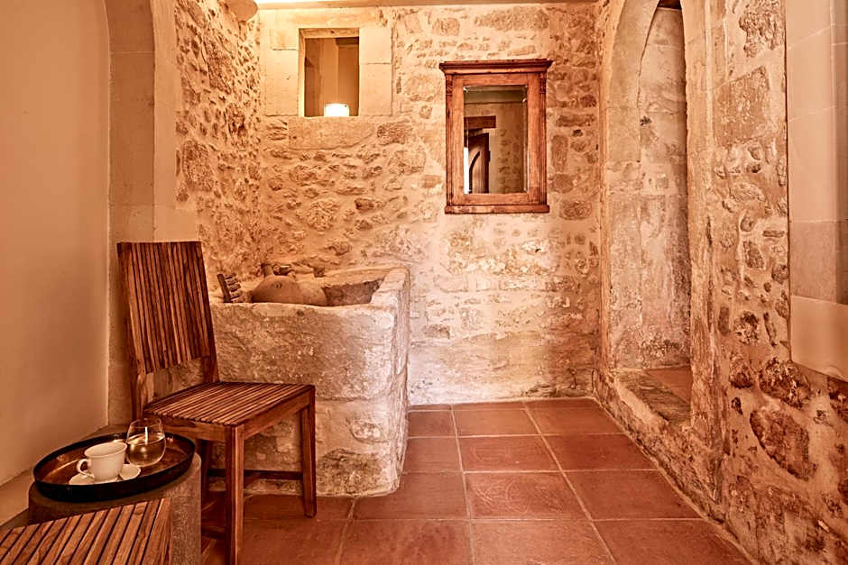 Kapsaliana Village Hotel