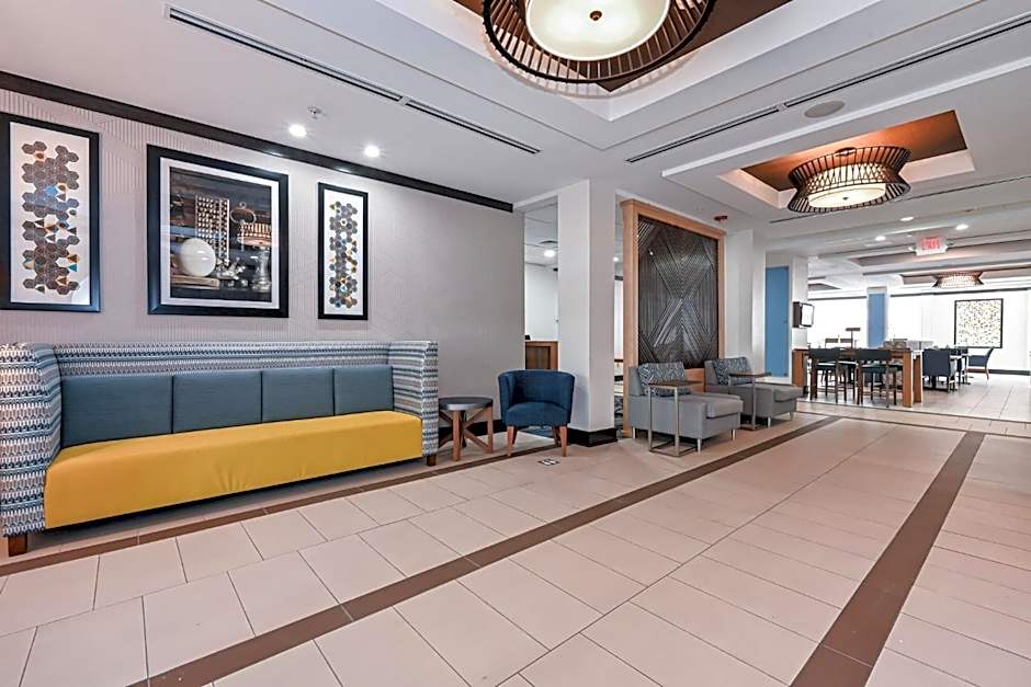 Holiday Inn Express Hotel & Suites Charlotte Southeast - Matthew By IHG