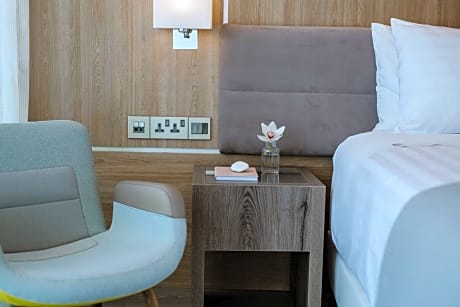 STANDARD TWIN ROOM SEA AND GARDEN VIEW