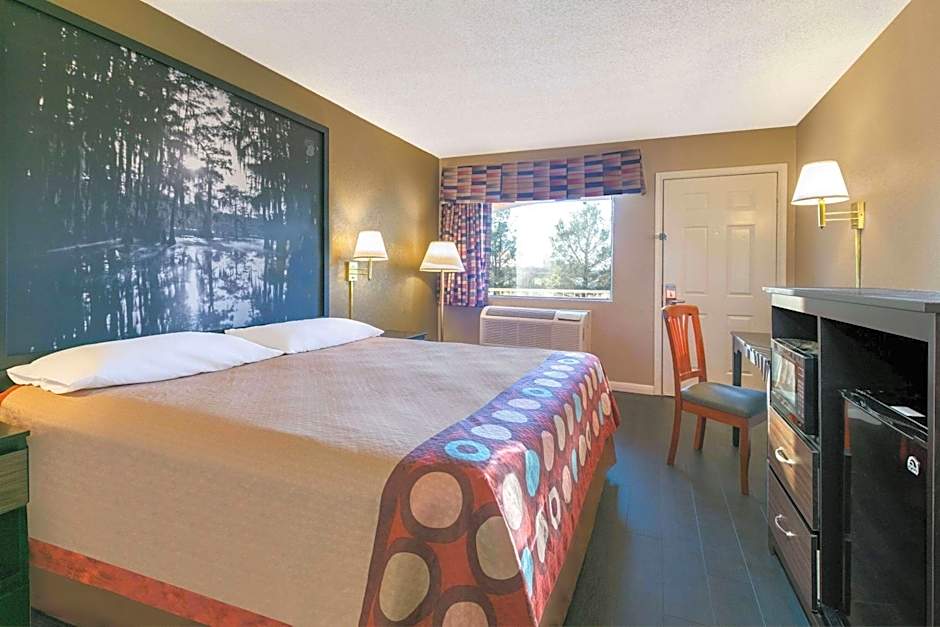 Super 8 by Wyndham Abilene North