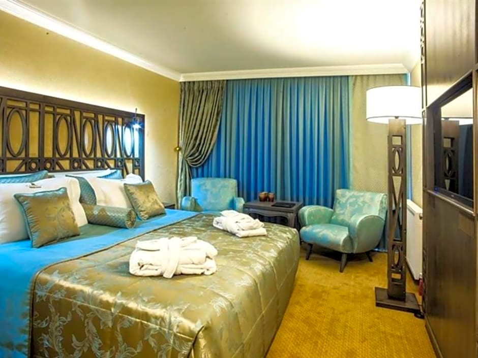 Cadence Design Hotel