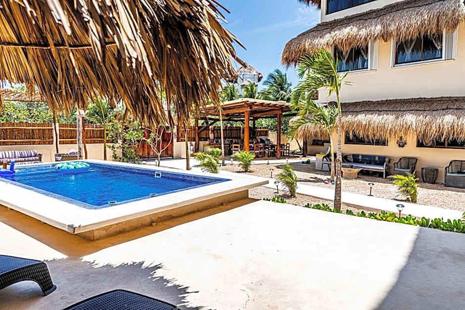 Atenea Holbox