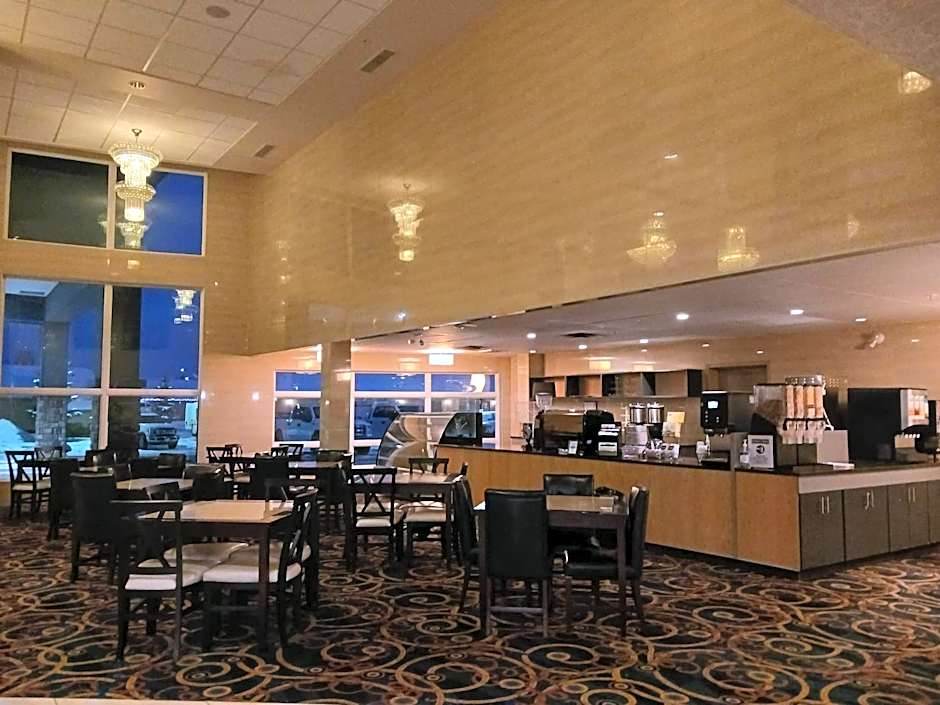 Days Inn & Suites by Wyndham Fort Saskatchewan