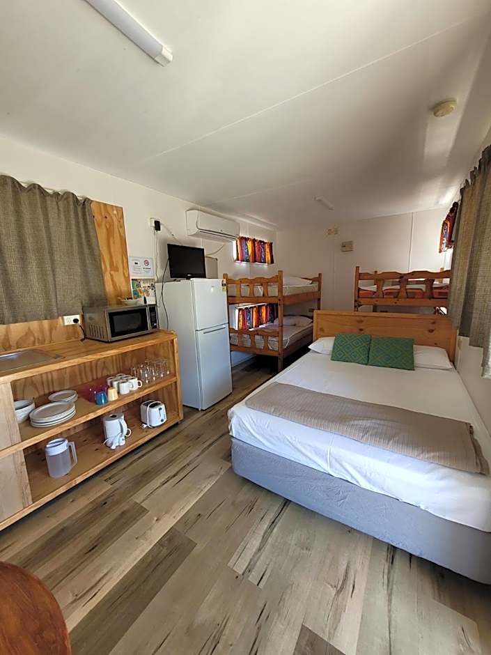 Lani's Holiday Island