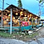 OYO 90565 Teresek View Motel