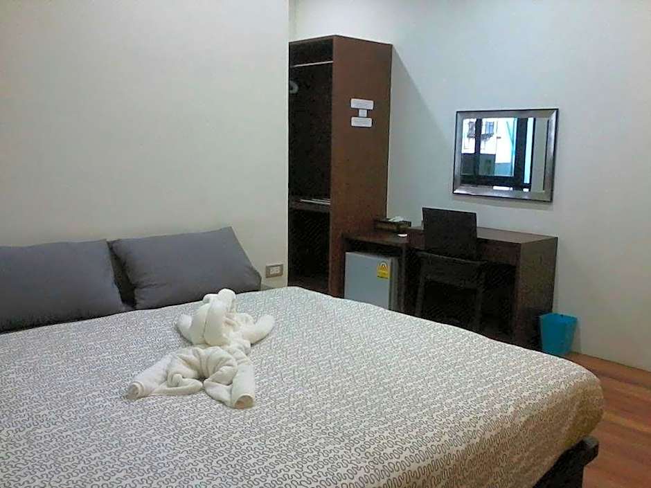 Phuket Sunny Hostel