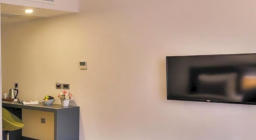 Business Life Boutique Hotel