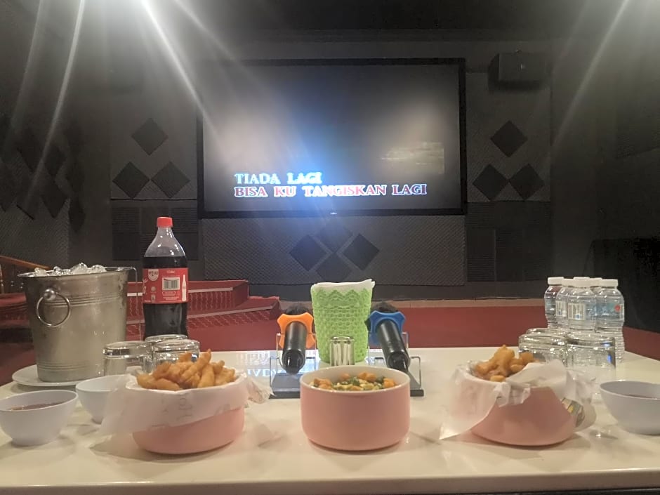 Putra Brasmana Hotel