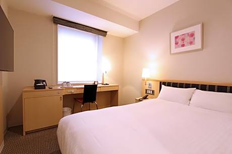 Standard Double Room with Small Double Bed - Non-Smoking