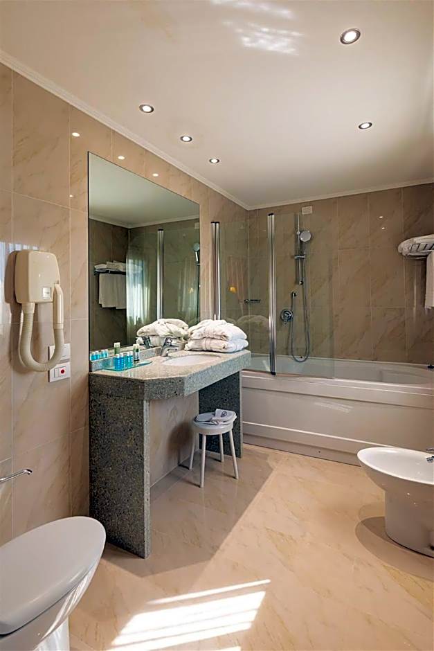 Noventa Hotel