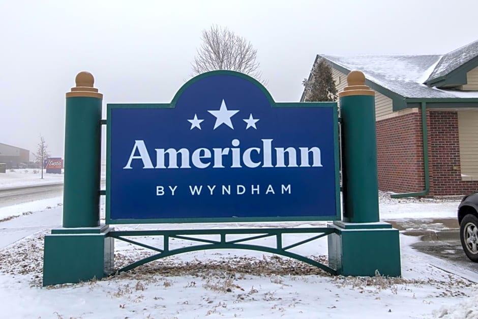 AmericInn by Wyndham Lincoln South