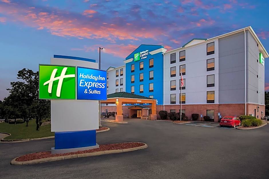 Holiday Inn Express Hotel & Suites Charleston-Southridge By IHG