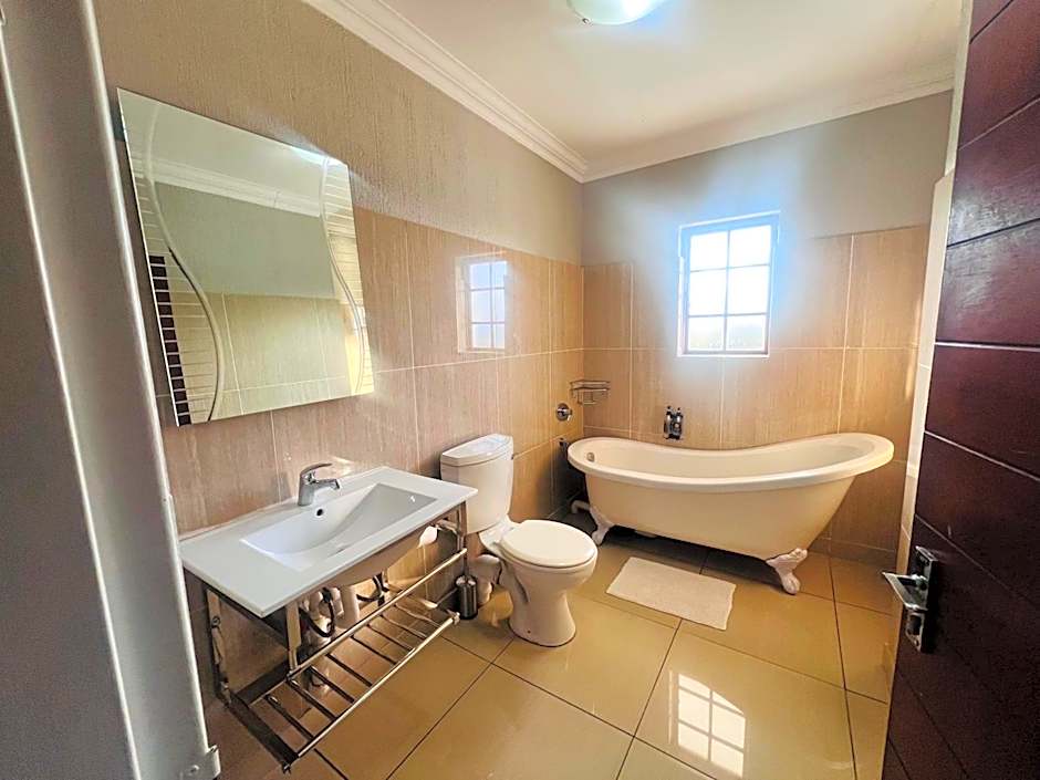 Khayalami Hotel - Mbombela