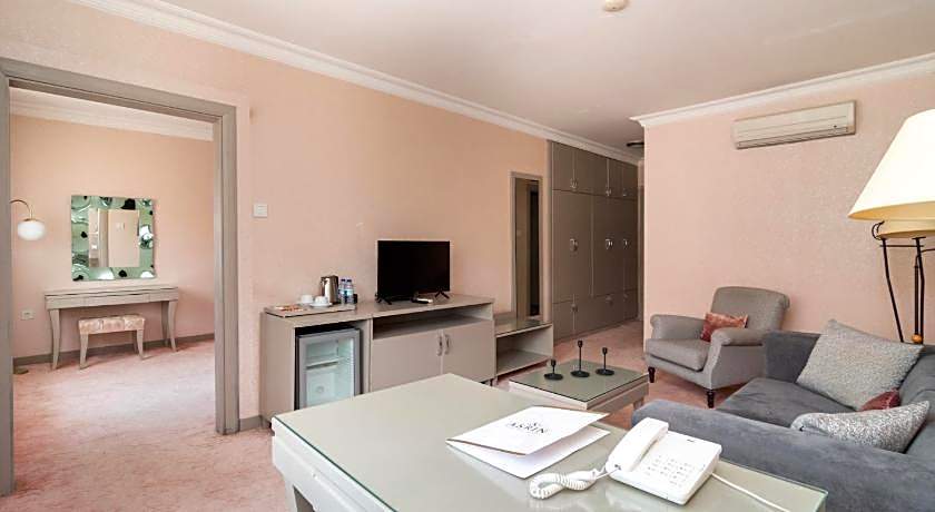 Asrin Park Hotel