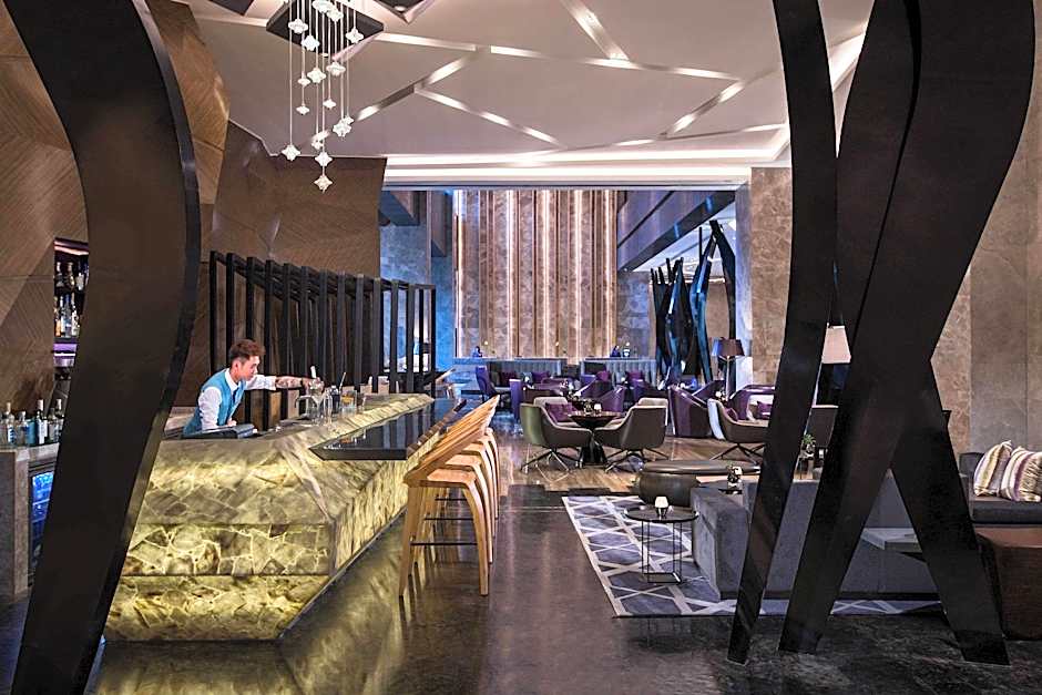 Renaissance by Marriott Haikou Hotel