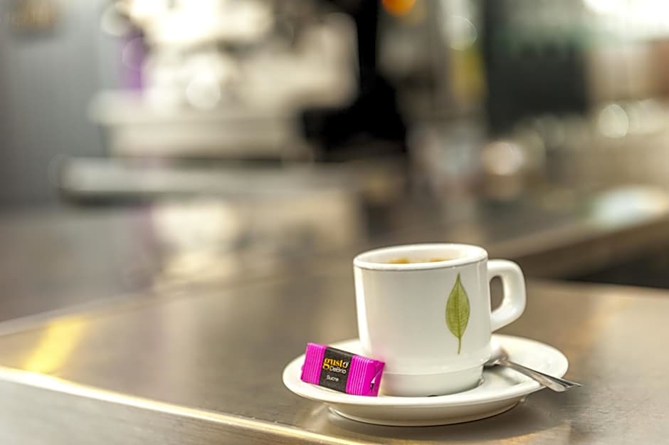 Brit Hotel Cahors - Le Valentr